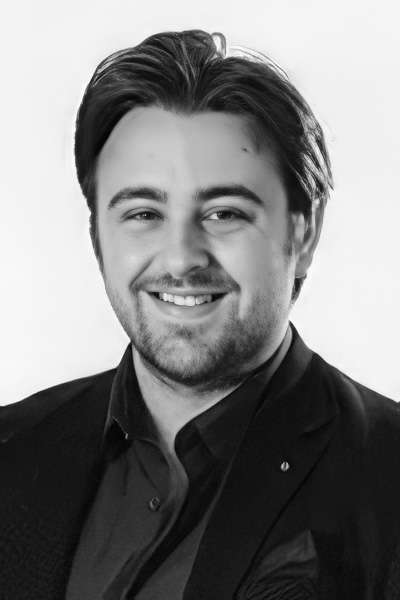 Photograph of author Adam Lynes