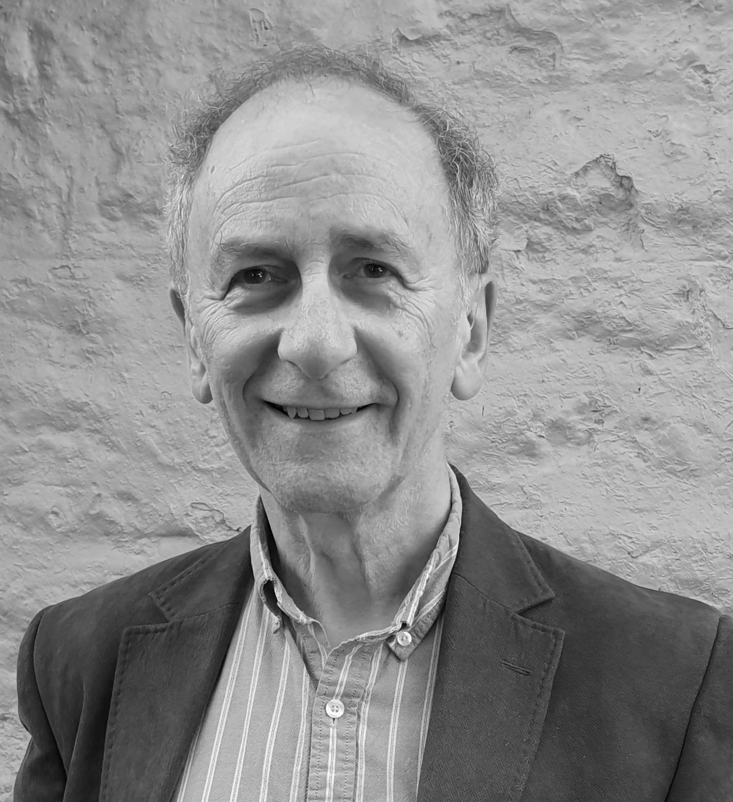 Photograph of author Robert Zara